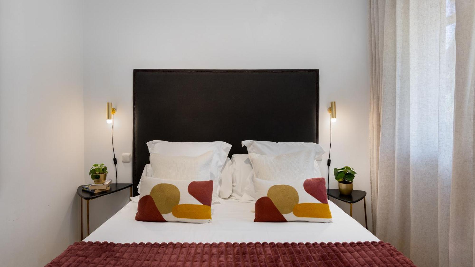 Vacation - Federer, Old Town With A Big Communal Pool And Andalusian Garden Feriehus